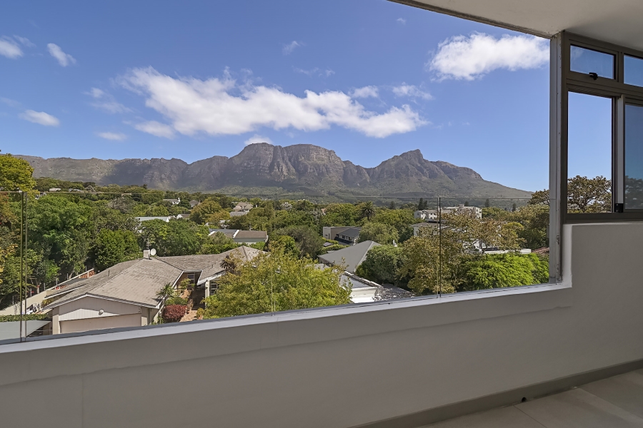 3 Bedroom Property for Sale in Kenilworth Upper Western Cape